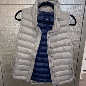 Gap Grey Puffer Vest